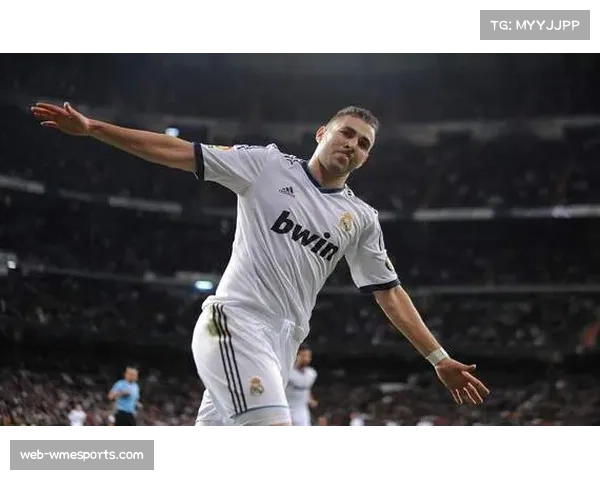 阿布德2球1助攻，皇家贝蒂斯前锋成欧战资格争夺关键先生